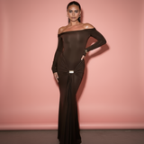 Majestic Allure | Robe maxi épaules dénudées avec drapé et détail luxueux