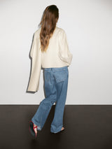 full body look met Aveline jas en casual denim
