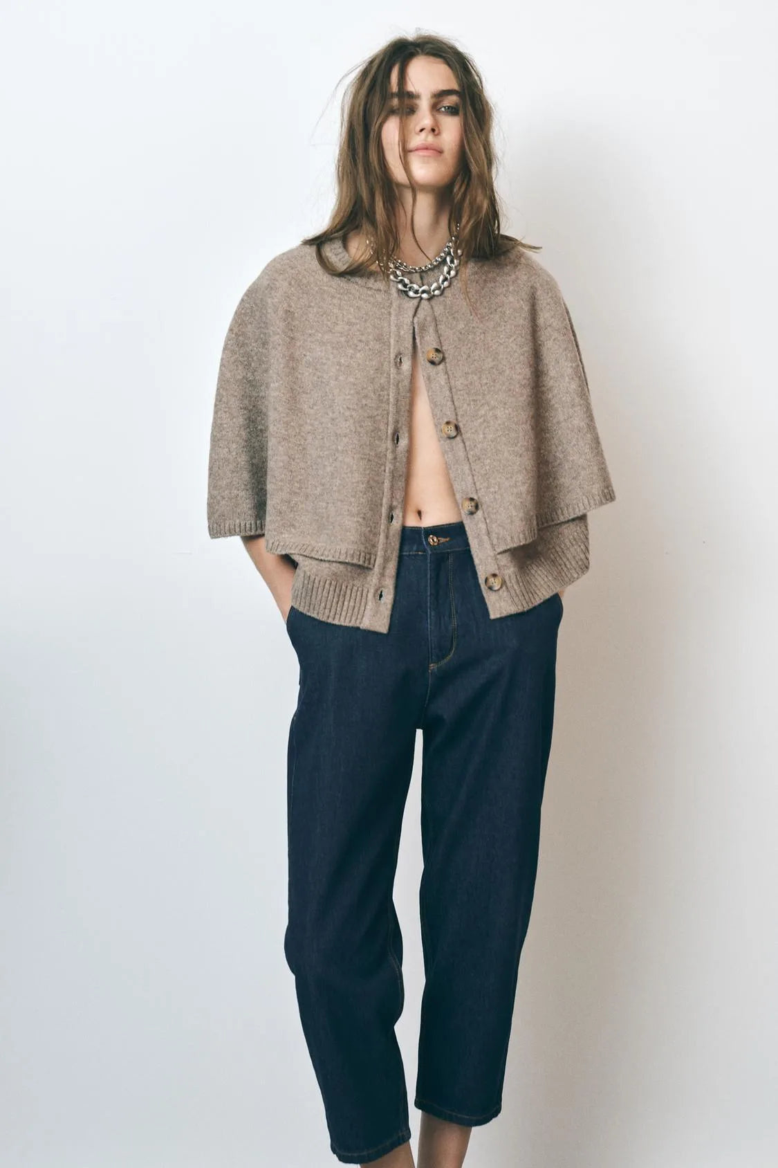 Celiane Cape | Gebreide Cape-Cardigan met Knopen