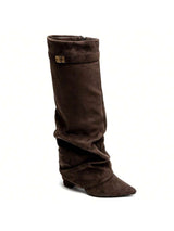 Marzella Slouch Boots | Plooilaarzen met Lage Hak & pointed toe