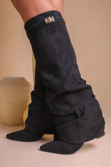 Marzella Slouch Boots | Plooilaarzen met Lage Hak & pointed toe
