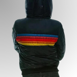 Arvanna | Retro Puffer Jacket met Regenboogstrepen & Warme Voering