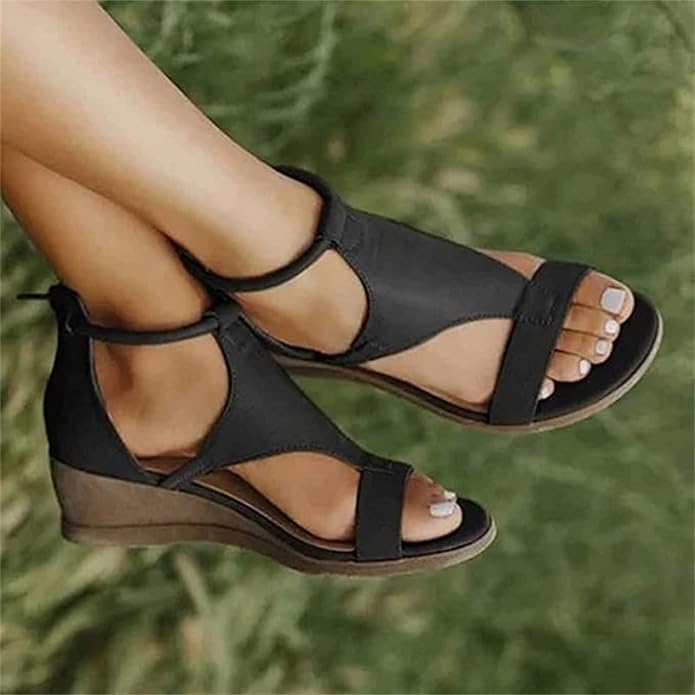 Miretta | Comfortabele sandalen met Enkelband & Sleehak