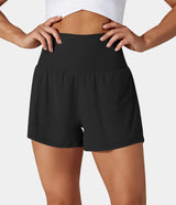 Sportshort in zwart met zakje en comfortabele pasvorm