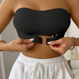 zwarte strapless bandeau BH met anti-slip randen en ondersteunende sluiting aan de voorkant
