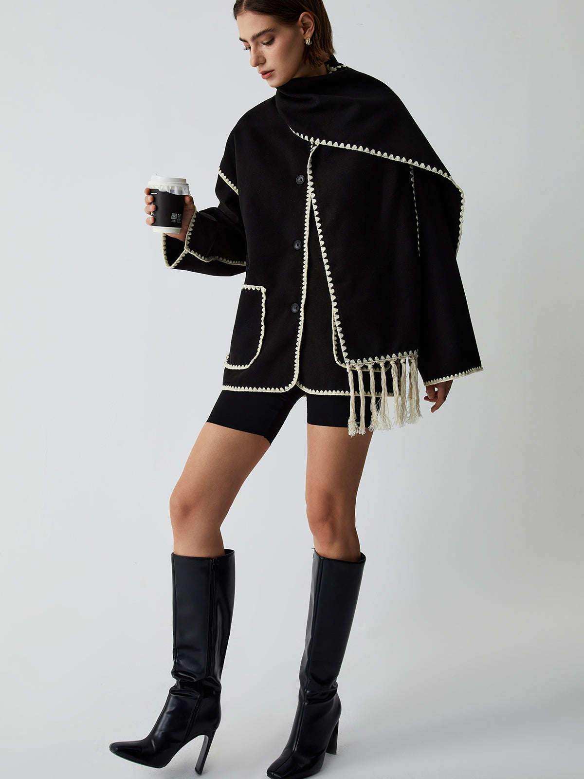 Serapha Scarf Coat | Cape-jas met geïntegreerde sjaal
