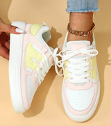 pastel sneaker geel roze met witte zool