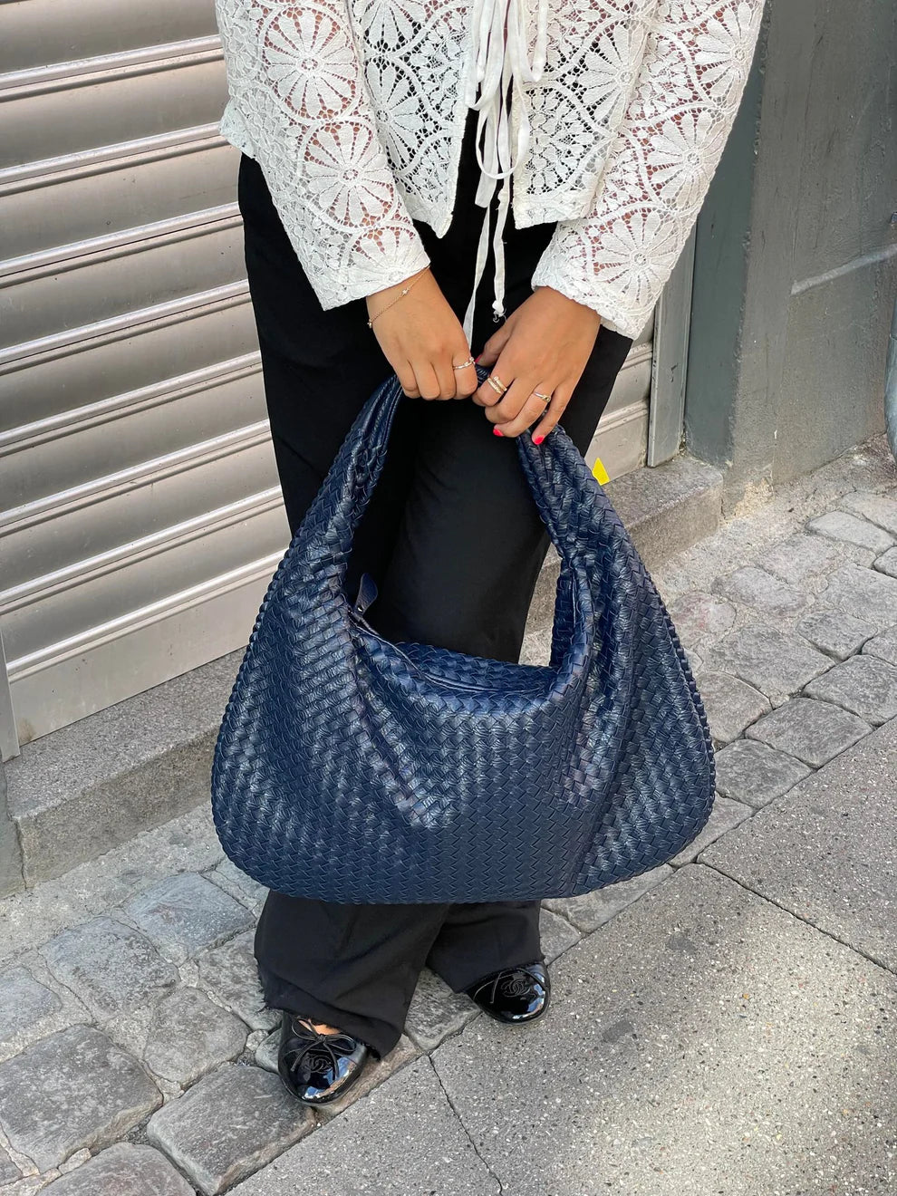 WovenCharm | Shoulder Bag with Braided Design &amp; Luxurious Look