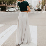 Witte plissé rok met groene top