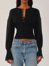 Neraya | Fitted Cardigan met Knoopsluiting & Taille Accent
