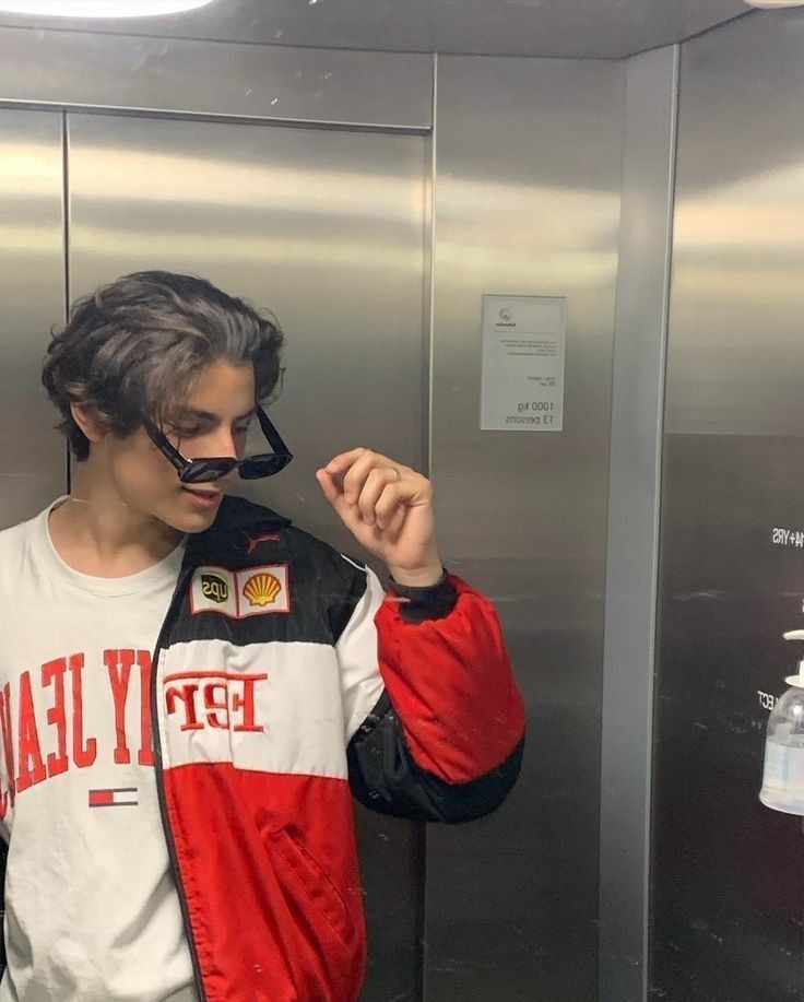 Luca | Vintage Racerjacke im Ferrari-Stil mit nachhaltigem Material und sportlichem Look