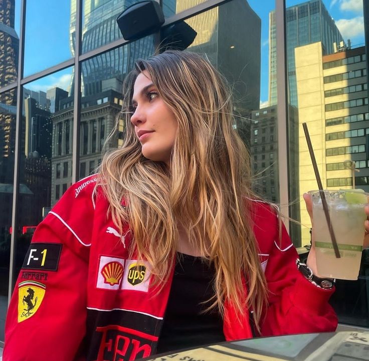 Luca | Vintage Racerjacke im Ferrari-Stil mit nachhaltigem Material und sportlichem Look