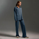 blauwe lounge set dames met lange broek en relaxte top