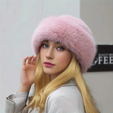 Luxe Winter Furry Hat, een zachte imitatie-nerts hoed in roze, ideaal voor koude dagen.