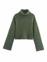 groene gebreide cropped coltrui met col en wijde mouwen platgelegd