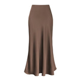 Bruin satijnen midi met elegante glans