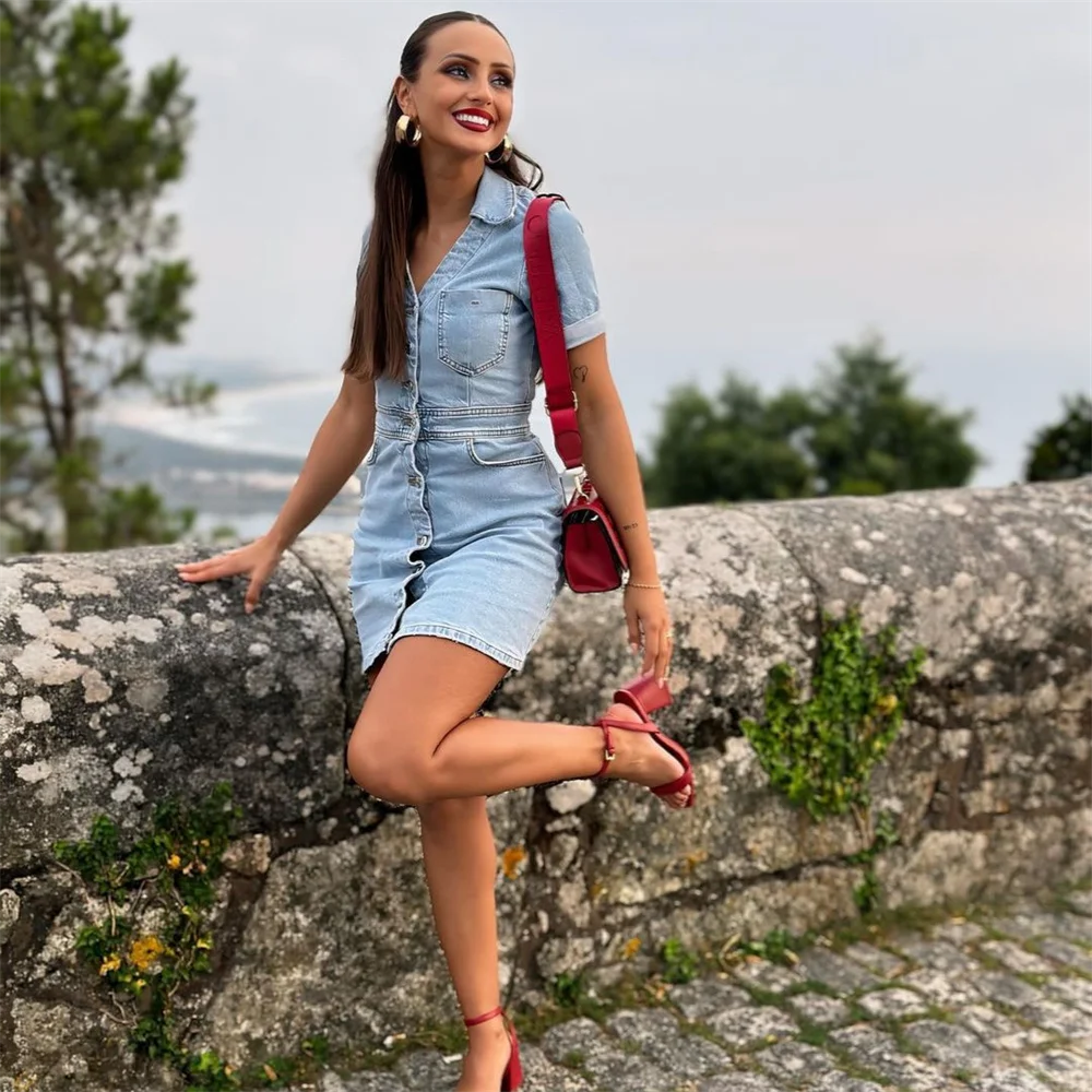 denim jurk met knoopsluiting en opgerolde mouwen in klassieke wassing