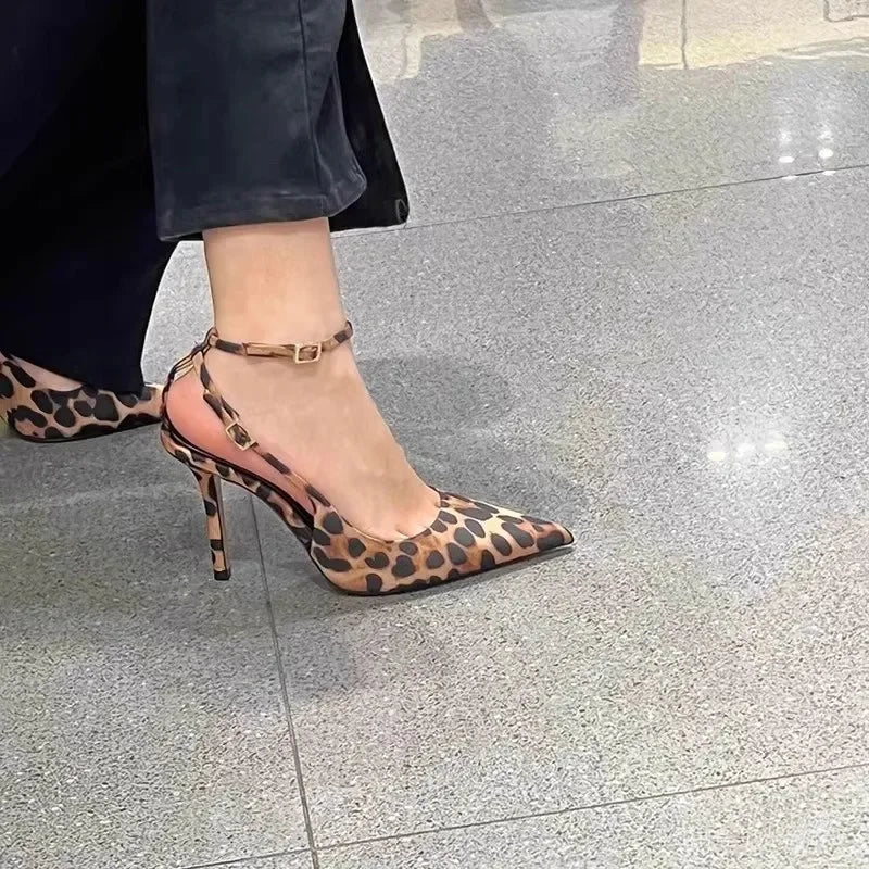 Savannah | Leopard Pointed Heels
