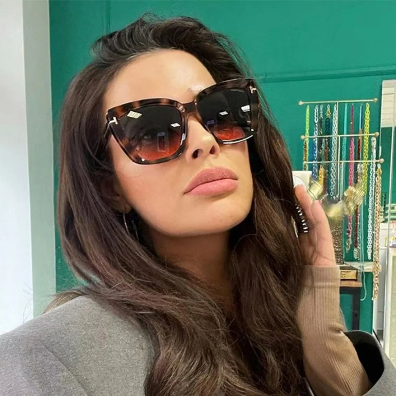 Vivere | Oversized Cat-Eye Zonnebril