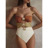 badpak met uitgesneden taille en luxe details
