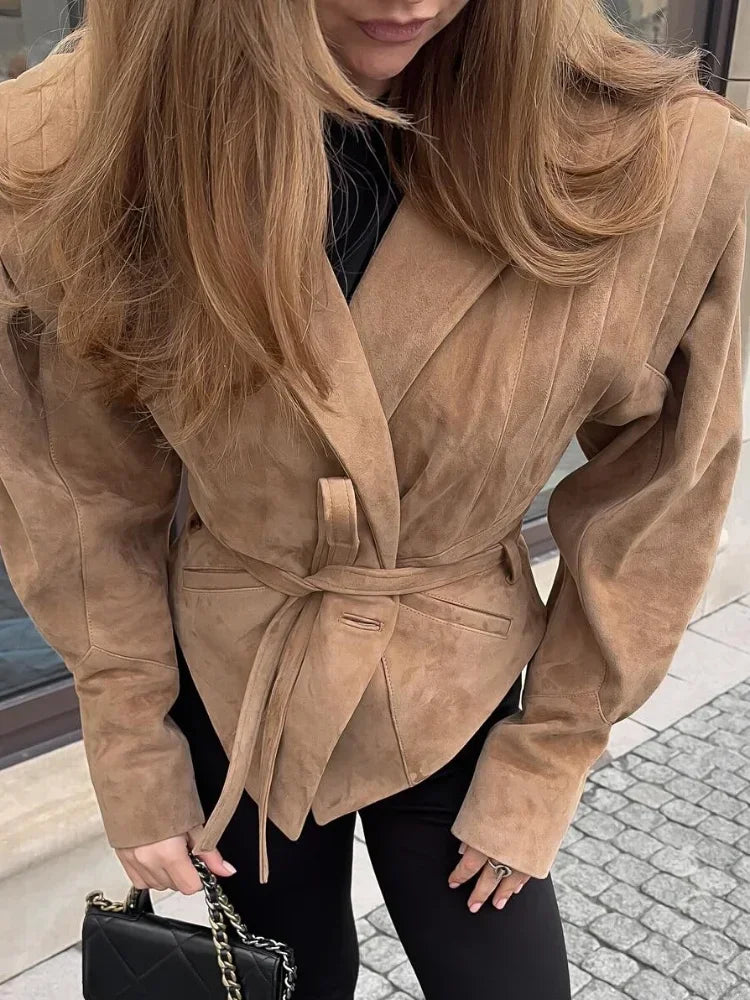 Veloria Vegan Suede Jas | Dames herfstjas met schouderdetails & ceintuur