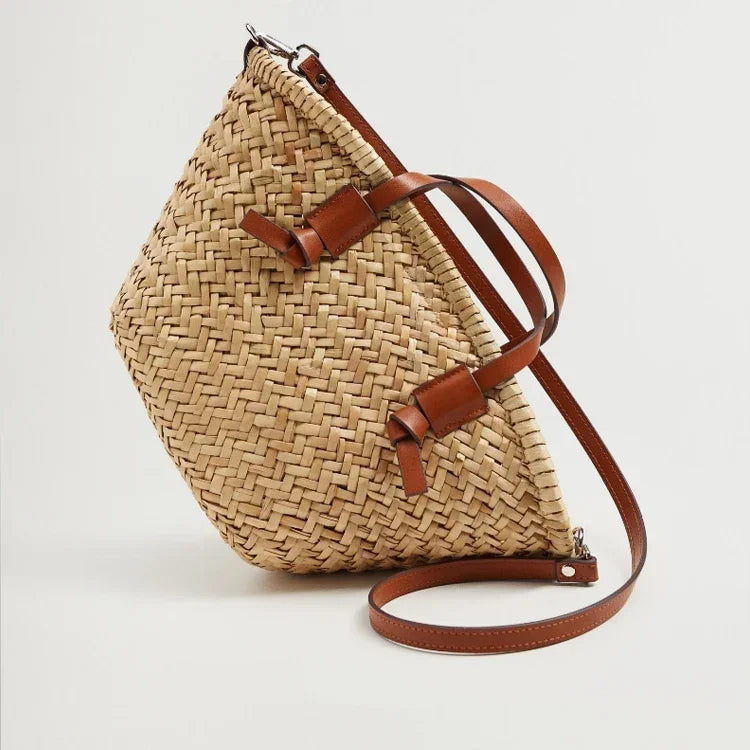 Léona Gevlochten Tas | Zomerse Schoudertas met Vegan Leren Details