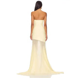 gele strapless jurk met luchtige tule rok en aansluitend lijfje