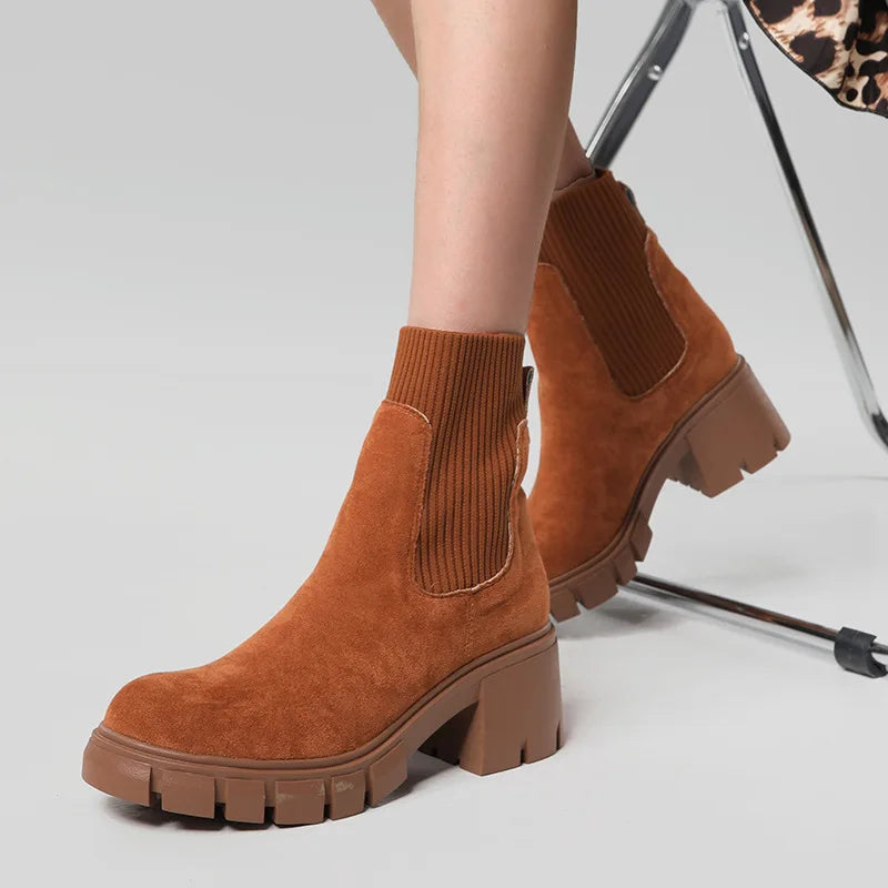 Sierra Chelsea | Boots 