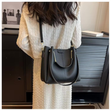 Viva Chic Tote | Elegant Shoulder Bag