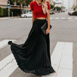 Zwarte plissé maxi rok met rode top