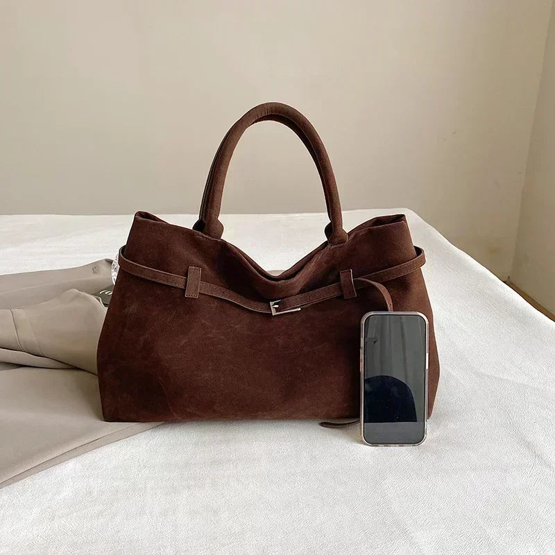 Belviora | Luxe Handtas met Suède Look & Buckledetail