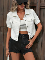 Sabrine wit jack gecombineerd met zwarte denim short