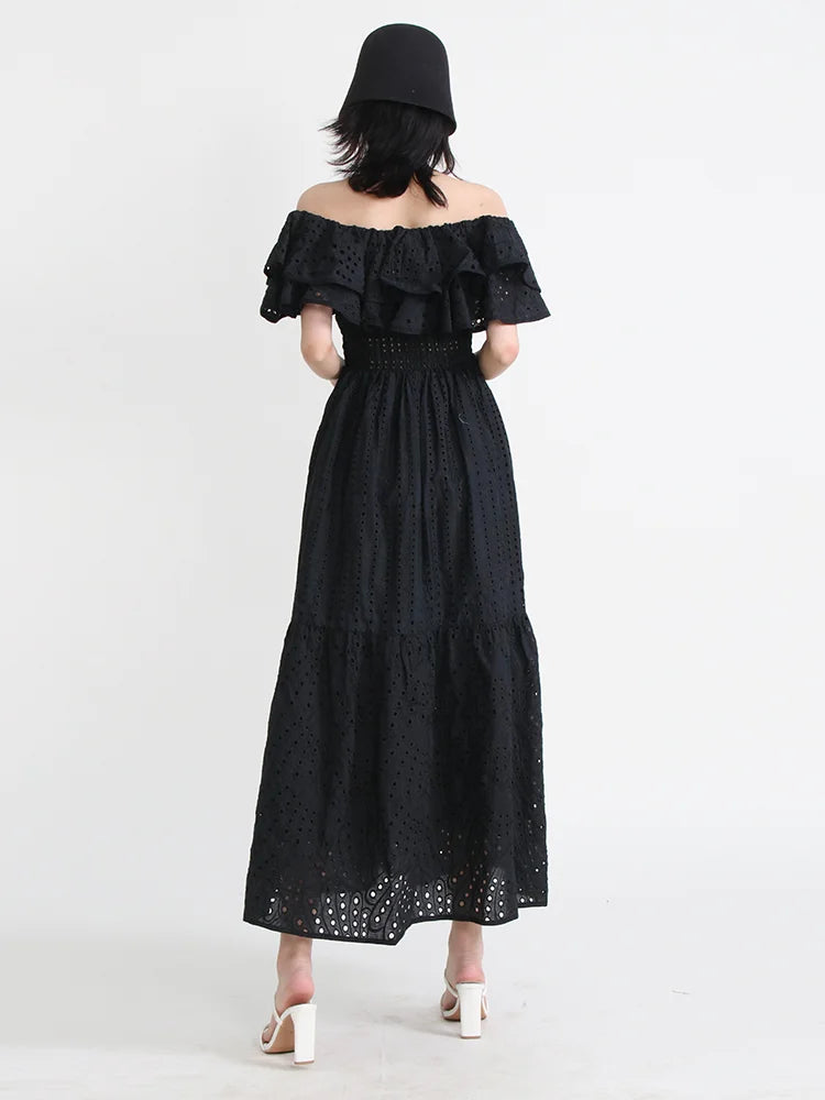 zwarte elegante off shoulder jurk met broderie details