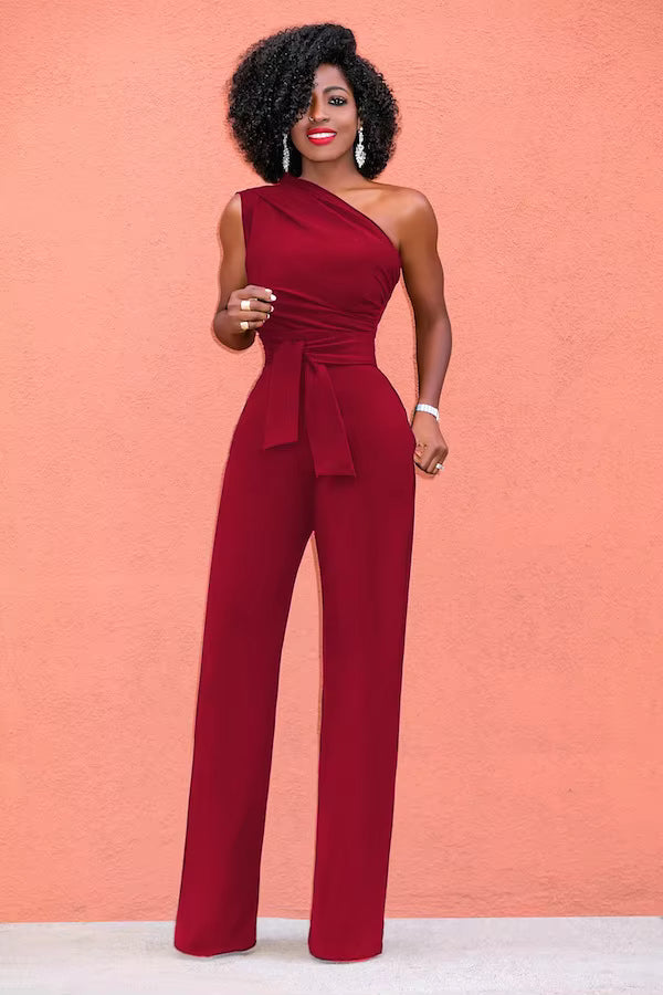 wijnrode elegante jumpsuit voor dames met blote schouder