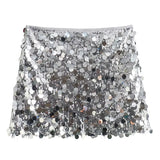 Glam Elegance Mini Skirt in zilveren sprankelende pailletten, perfect voor feestdagen en speciale gelegenheden.