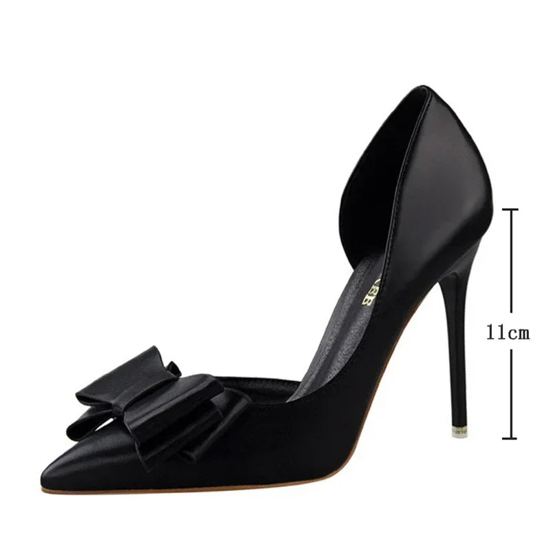 Bella Bow Heels | Elegante Pumps met Strikdetail