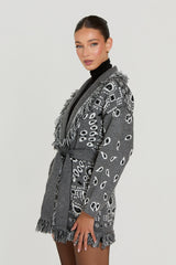 meliora cardigan grijs zijaanzicht model