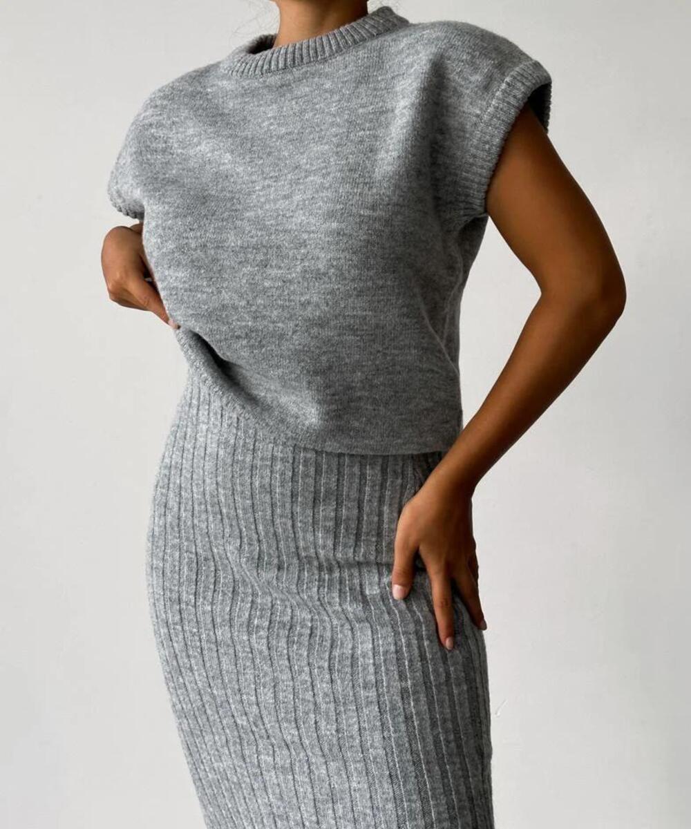 Ribbed Elegance | Two-Piece Set