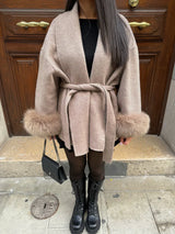Lana Luxe Coat | Winterjas met Faux Fur Details aan de Mouwen