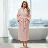 Veloura luxe badjas roze – elegante plush badjas met ceintuur