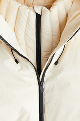 Auraya Ski Jacket | Waterafstotende Dames Ski Jas met Afritsbare Capuchon & Getailleerde Pasvorm