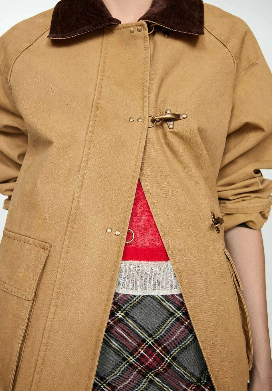 Marleau Jacket | Camel workwear jacket with corduroy collar and toggle closure