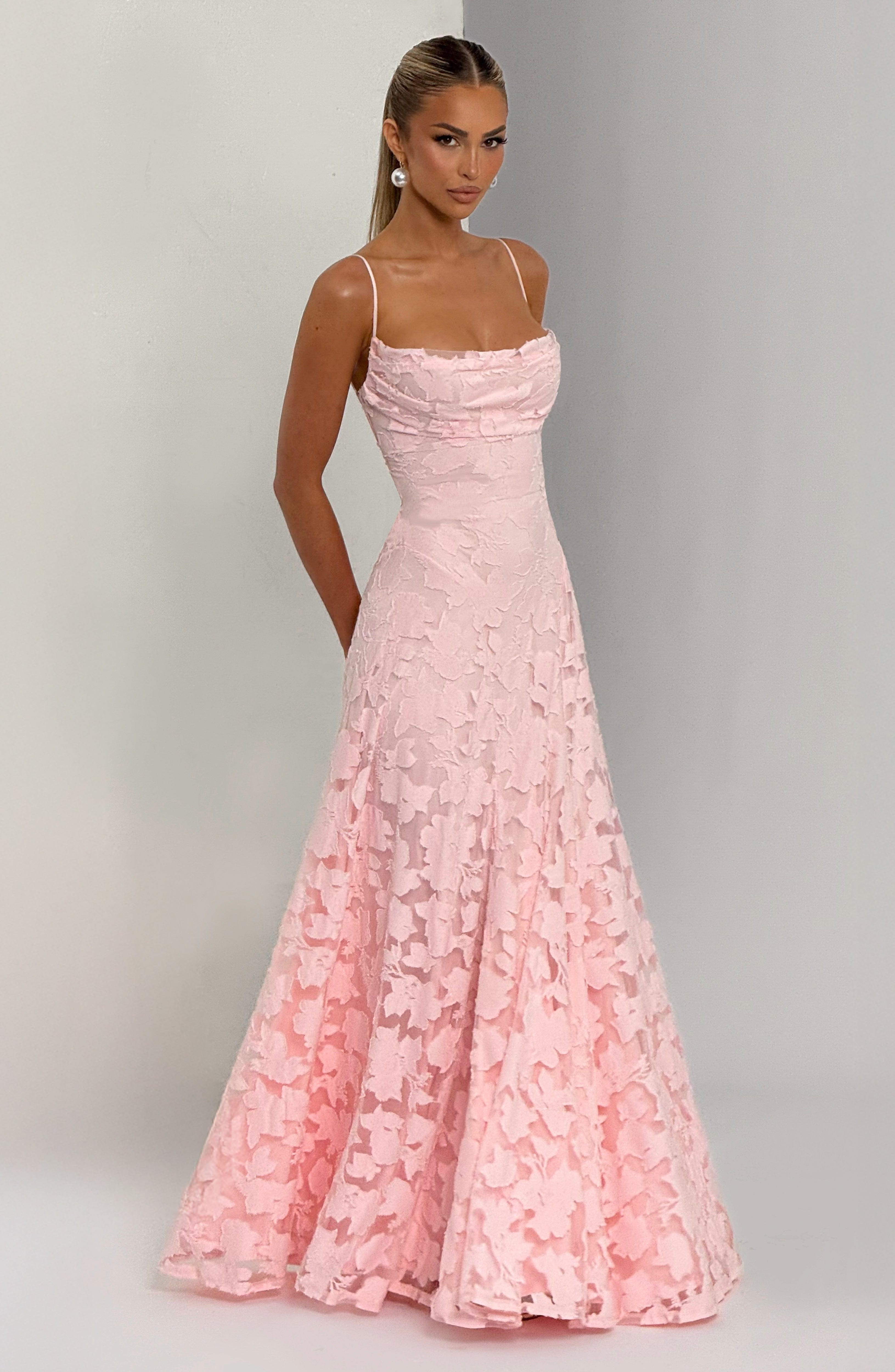 Florencia | Maxi Jurk met Open Rug & Bloemenstructuur