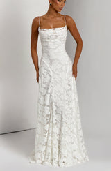 Florencia | Maxi Jurk met Open Rug & Bloemenstructuur