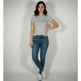 Avelisse | Eng anliegendes T-Shirt mit Paillettenflügeln auf dem Rücken