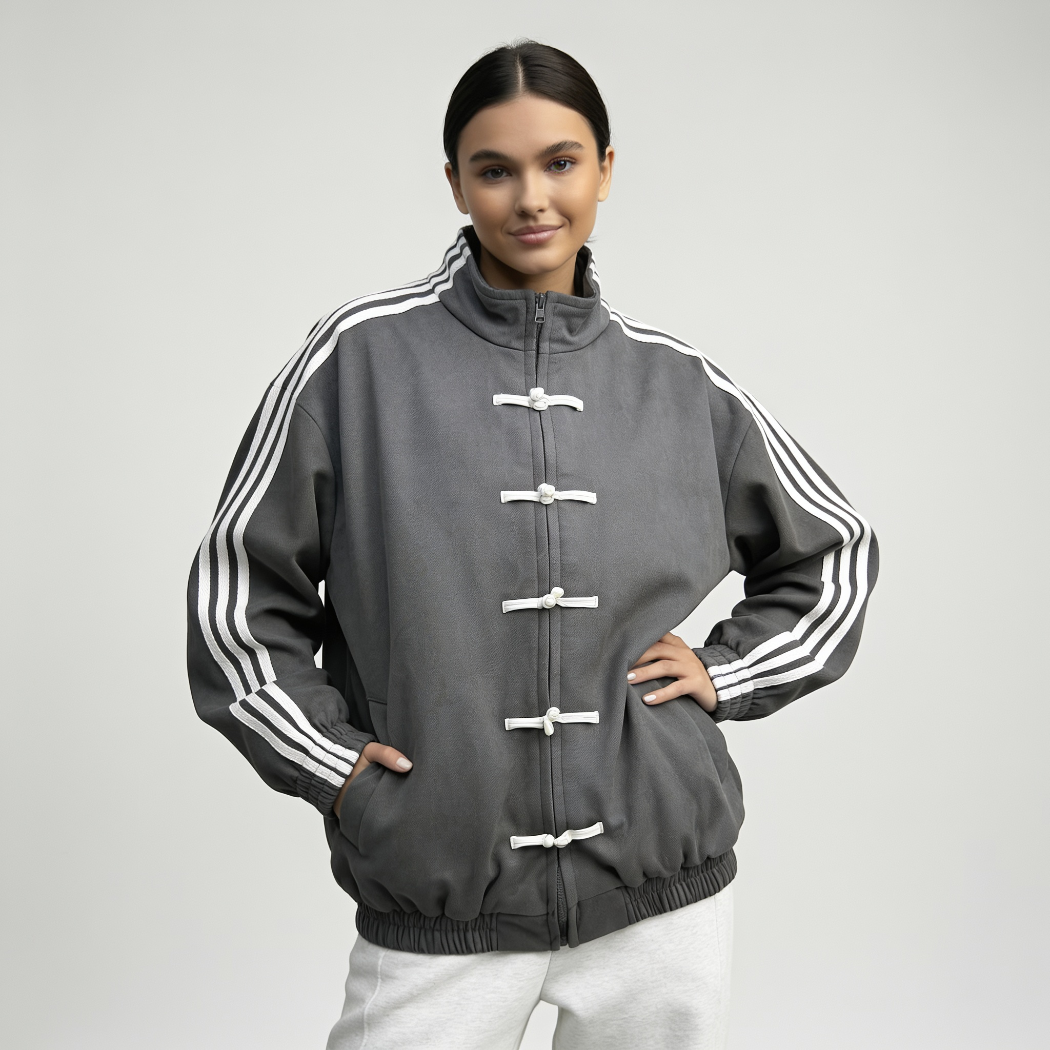 Sportief grijs dames jack met knoopdetails 