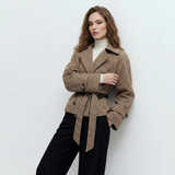 
korte geruite trenchcoat dames met ceintuur en brede revers