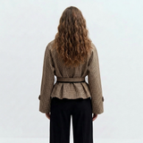 achterkant korte geruite trenchcoat dames met tailleband