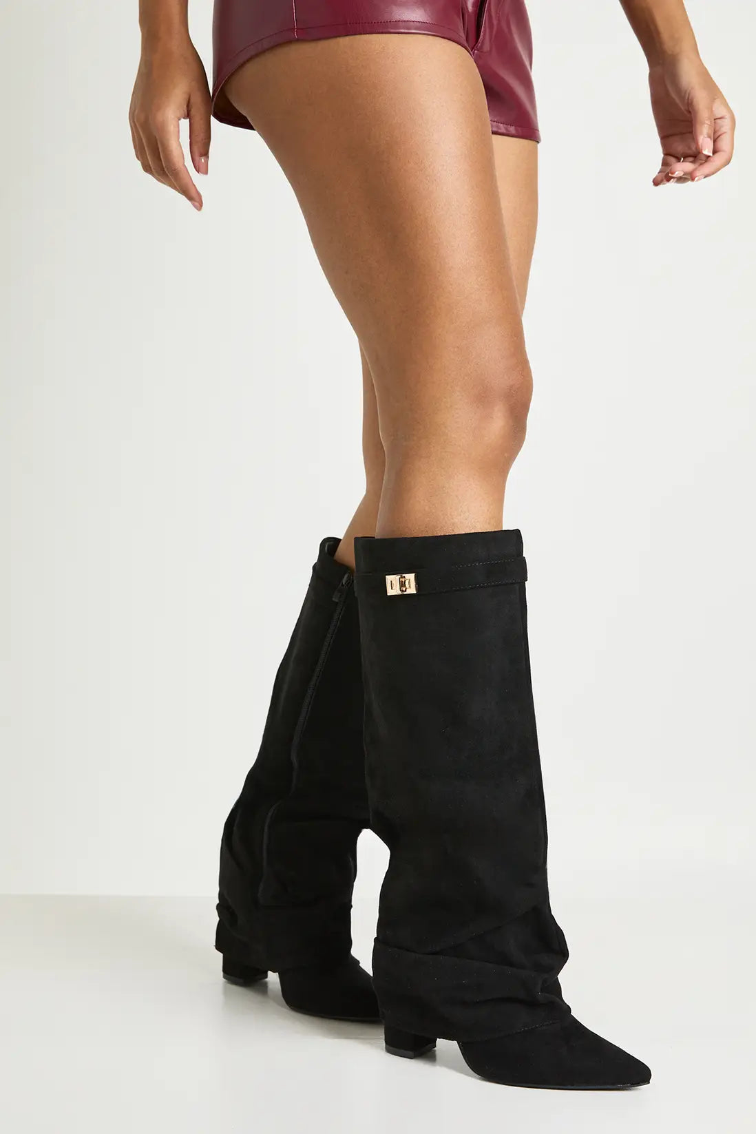 Marzella Slouch Boots | Plooilaarzen met Lage Hak & pointed toe