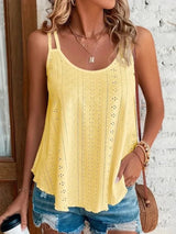 Luchtige gele zomertop met romantische broderie-afwerking